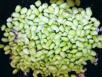 肉末焖毛豆的做法步骤3