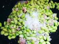 肉末焖毛豆的做法步骤4