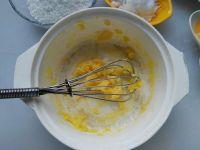 椰蓉面包卷#妙搭新食尚#的做法步骤4