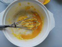 椰蓉面包卷#妙搭新食尚#的做法步骤5