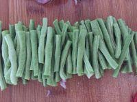 豆角肉丝焖面的做法步骤1