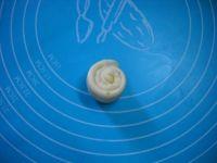 橘红蜂蜜面包卷的做法步骤13