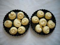 橘红蜂蜜面包卷的做法步骤15