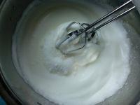 草莓蛋糕的做法步骤10