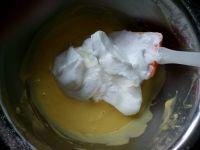 草莓蛋糕的做法步骤12