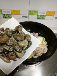 香辣花蛤豆腐的做法步骤4