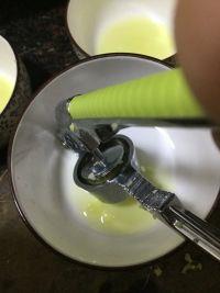 姜撞奶的做法步骤3