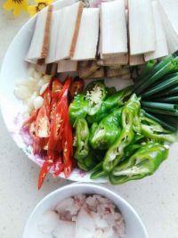 小炒豆干的做法步骤1