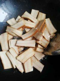 小炒豆干的做法步骤3