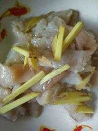 青椒鱿鱼的做法步骤3