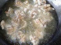 樱桃鸡球的做法步骤7