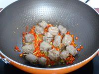 孜然鸭脖子的做法步骤8