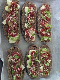 芝士辣椒番茄酱烤面包的做法步骤8