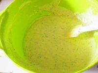 菠菜杯子奶油蛋糕的做法步骤12