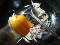 洋葱猪肚炒茭白的做法步骤8