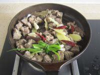 胡萝卜炖牛肉的做法步骤6