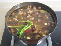 胡萝卜炖牛肉的做法步骤7