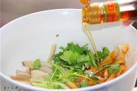 手撕杏鲍菇的做法步骤7