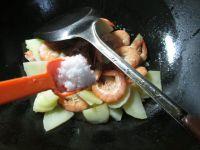 土豆炒鲜虾的做法步骤7