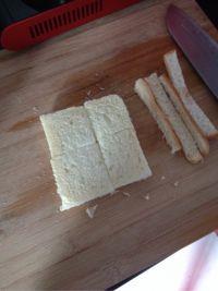 香蕉吐司布丁的做法步骤1