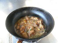 鸡翅烧菌菇的做法步骤12