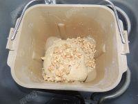 红糖核桃面包的做法步骤13