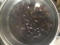 凉拌黑木耳的做法步骤3