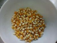 爆玉米花的做法步骤1