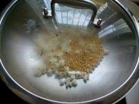 爆玉米花的做法步骤4