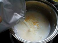 芒果布丁的做法步骤3