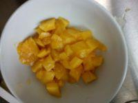 芒果布丁的做法步骤5