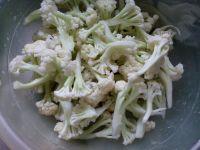 番茄炒花菜的做法步骤3