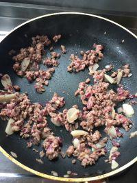 牛肉酱意面的做法步骤11