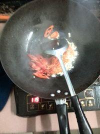 黄彩椒炒干鱿鱼的做法步骤5