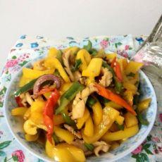 黄彩椒炒干鱿鱼